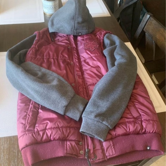 Zoo York Men’s Hooded Puffer Jacket Size L – Burgundy & Gray - Picture 1 of 3